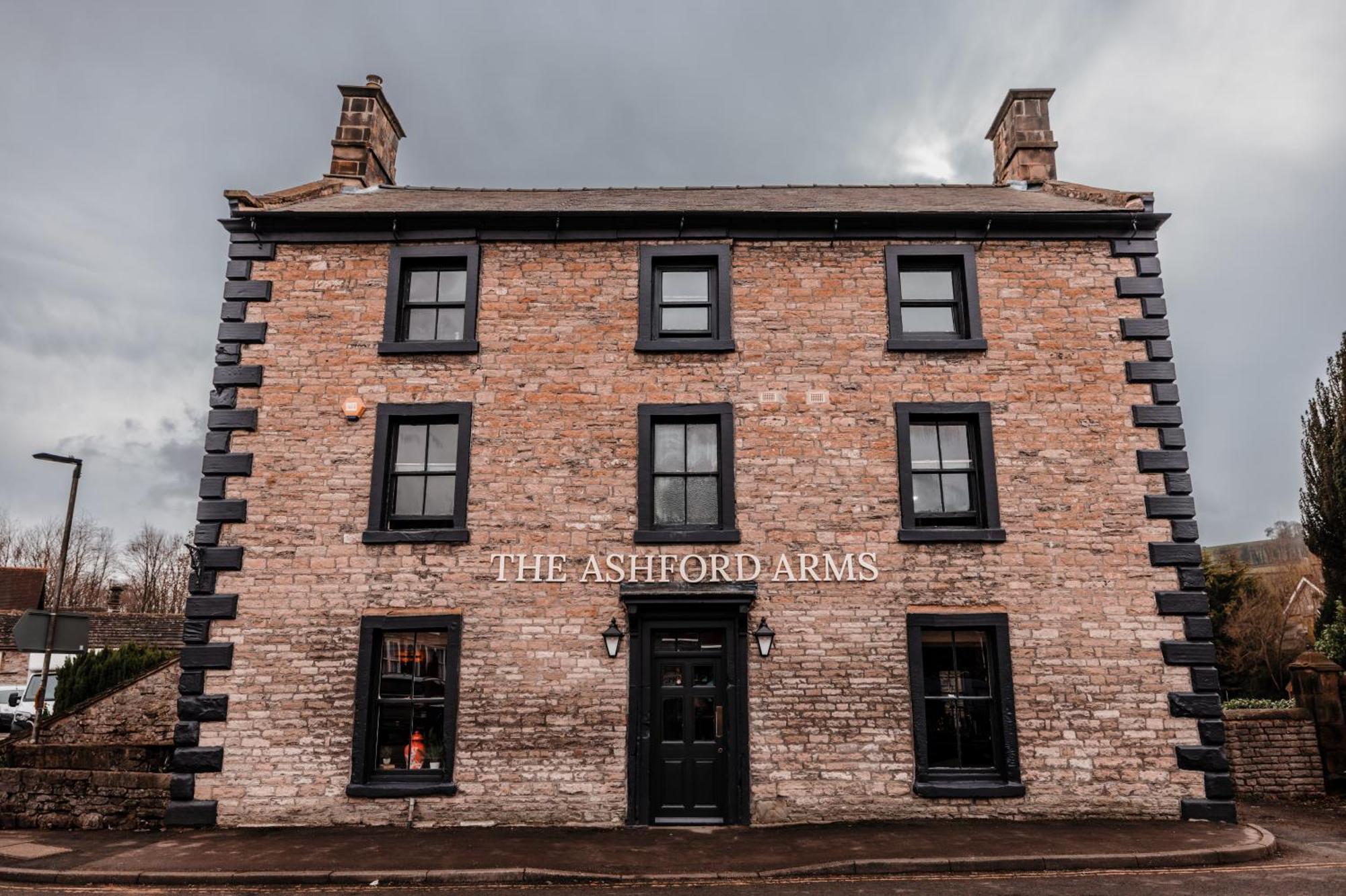 The Ashford Arms Hotel Bakewell Exterior photo